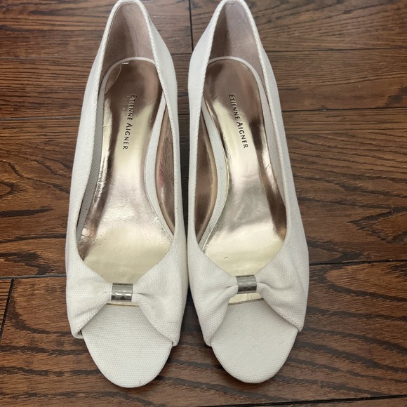 etienne aigner WOMENS Cork Wedge Kitten Heel White SIZE 8 - Picture 1 of 11